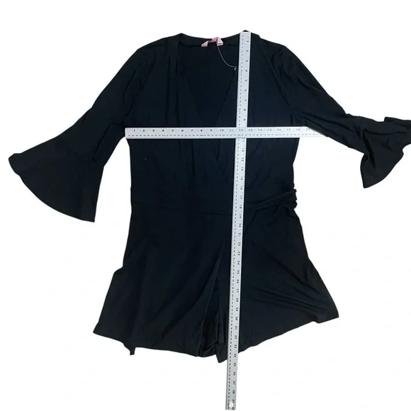 Lilly Pulitzer Black Karlie Wrap Romper NWT Large - Picture 8 of 10